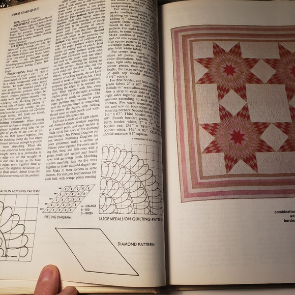 Vintage The McCall's Book of Quilts 1975 - Picture 8 of 16